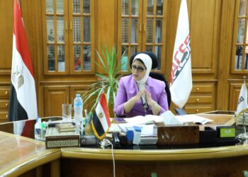 اجتماع وزيرة الصحة بمقر فاكسيرا لانتاج لقاح كورونا