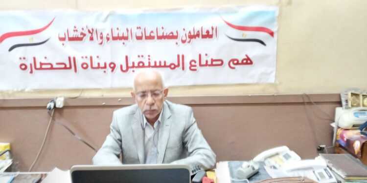 الشركات متعددة الجنسيات خطر على العمال.. قيادي باتحاد العمال يفجر مفاجأة