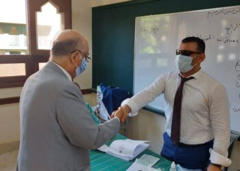حسانين توفيق يدلي بصوت الانتخابي