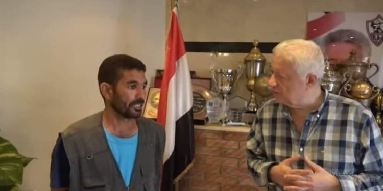 مرتضي منصور يستقبل بائع التين الشوكي