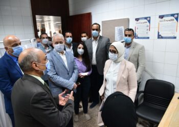 وزيرة الصحة الدكتورة هالة زايد