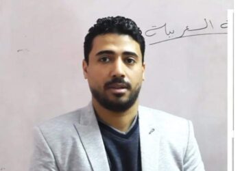 محمد مجدي أستاذ اللغة العربية