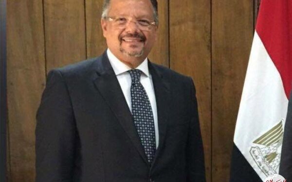 “شريف فخري “يوضح لـ المصريين في الخارج كيفية التصويت في “إنتخابات الشيوخ”