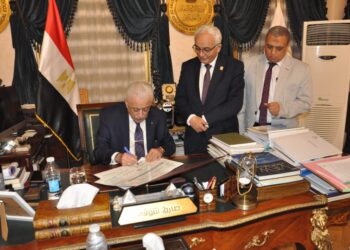 وزير التعليم يعتمد نتيجة الدور الثاني