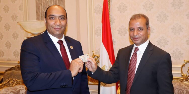 فؤاد القاضي عضو مجلس الشيوخ