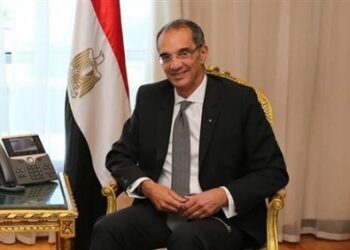 مش هتسمع جملة “السيستم واقع”..وزير الإتصالات: الدولة ضخت 2 مليار دولار لتطوير البنية التحتية