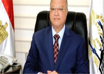 أعداء الوطن كدابين.. محافظة القاهرة:إنزال آثاث منازل في العشوائيات من الشباك لبعض المناطق فقط