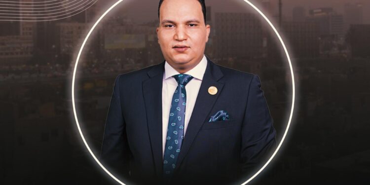 أيمن عثمان