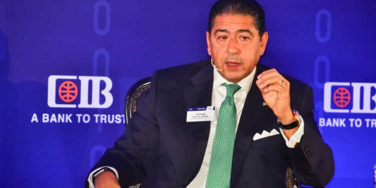 هشام عز العرب رئيس مجلس إدارة البنك التجارى الدولى