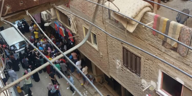 هي مش سايبه.. الشرطة تتصدي لمحاولات مرشحين تقديم “محفزات مالية” للناخبين (فيديو وصور)