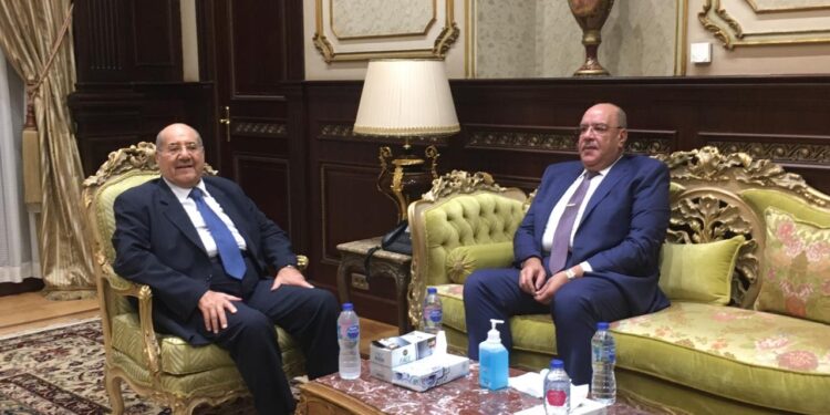 رئيس الجهاز المركزي للمحاسبات يهنئ المستشار عبد الوهاب عبد الرازق برئاسة الشيوخ