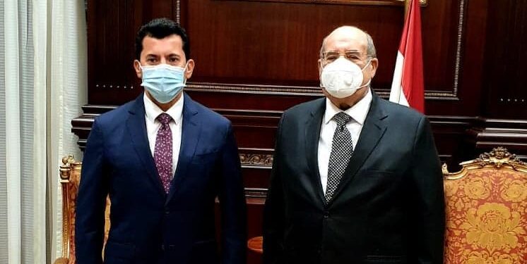 وزير الرياضة يهنئ “عبد الرازق” لتوليه رئاسة مجلس الشيوخ
