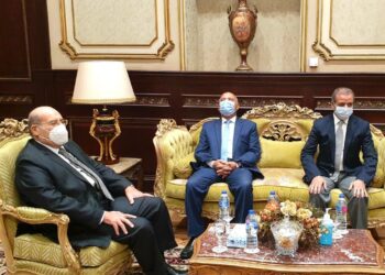 رئيس “الشيوخ” يستقبل وزير النقل للتهنئة بتولي رئاسة المجلس