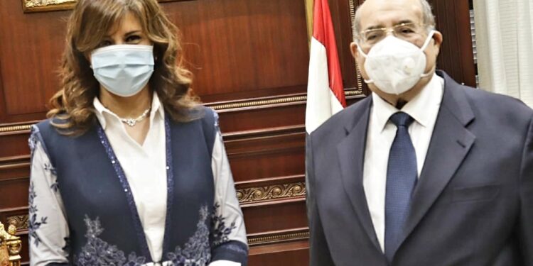 ماذا قالت وزيرة الهجرة لرئيس مجلس الشيوخ في أول لقاء تحت قبة البرلمان؟