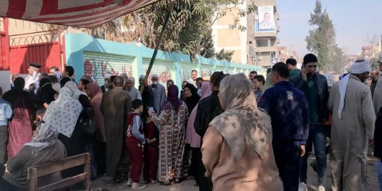 انتخابات مجلس النواب.. وفاة موظف أثناء مشاركته فى الإشراف باللجان في الدقهلية