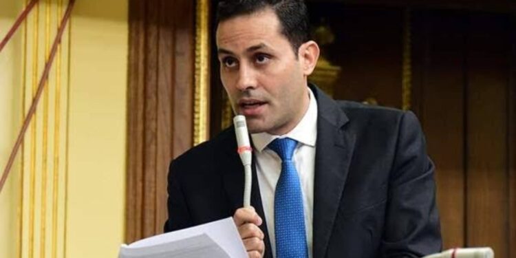 النائب المعارض أحمد طنطاوي يبحث عن “حراس الأمل” فى اليوم الثاني لانتخابات النواب