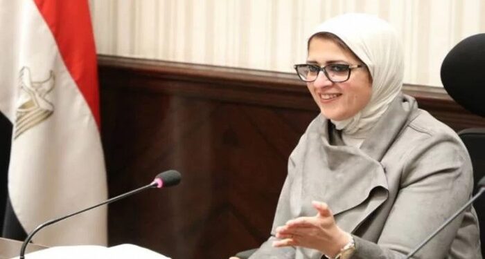 “المدارس ملهاش علاقة”.. وزيرة الصحة تكشف أسباب زيادة إصابات كورونا