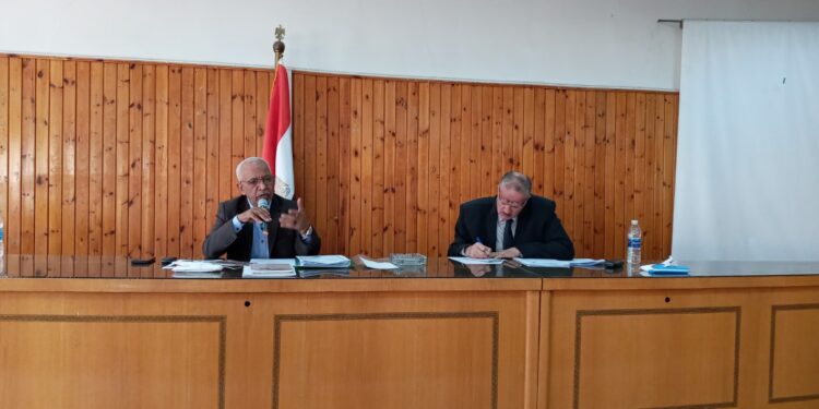“مخالفة صريحة للدستور”.. اللجان النقابية للعاملين بالبناء والأخشاب ترفض لائحة “قطاع الأعمال”