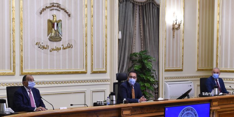 ” قرارات هامة”.. الوزراء يُتابع تحديات وجهود التعامل مع الأمطار الغزيرة بالإسكندرية