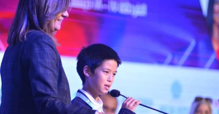 وزيرة الهجرة تهنئ طفلًا مصريًا على فوزه بالمركز الأول لأفضل مشروع لتطوير التعليم في اليابان