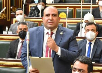 النائب محمد سليم يحذر من تنامي ظاهرة نشر المحتوى الطبي والصحي غير المنضبط عبر منصات التواصل الاجتماعي وشاشات الفضائيات