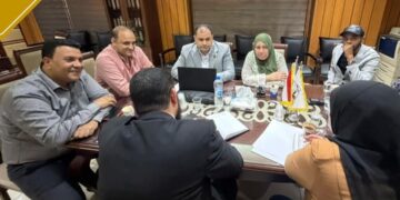 تنسيقية شباب الأحزاب والسياسيين تعقد ورشة عمل حول “تنظيم تداول وبيع الطيور والدواجن الحية”