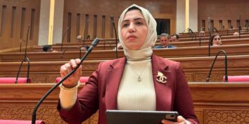النائبة بثينة أبو زيد تشيد بتعهد وزير النقل بسداد الديون بالكامل