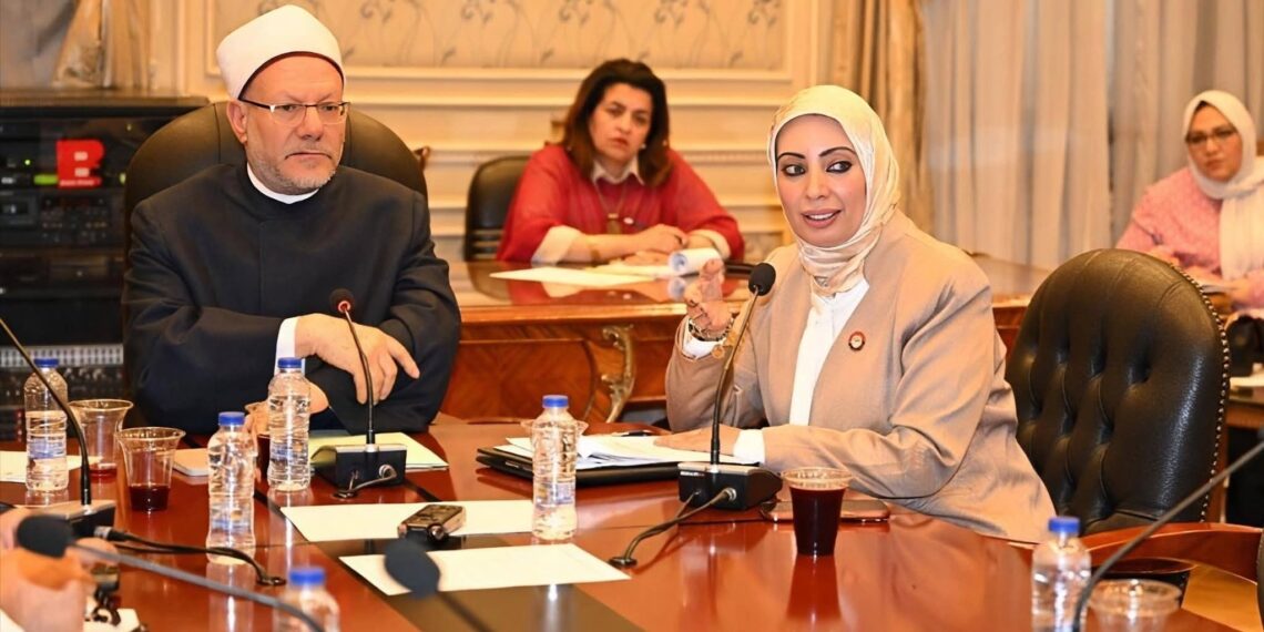 النائبة بسمة هنداوي تستعرض استراتيجية “الإدارة الذكية” لمساجد آل البيت أمام لجنة الشئون الدينية بمجلس الشيوخ