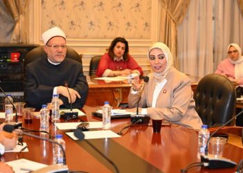 النائبة بسمة هنداوي تستعرض استراتيجية “الإدارة الذكية” لمساجد آل البيت أمام لجنة الشئون الدينية بمجلس الشيوخ
