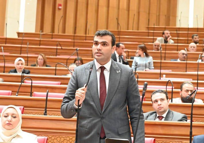 النائب حسين هريدي يطالب الحكومة بكشف مصير مشروعات الهيدروجين الأخضر وتحويل مذكرات التفاهم إلى استثمارات حقيقية