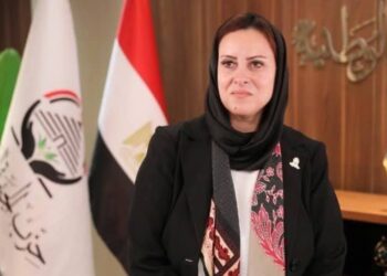 النائبة داليا سعد تتابع مع هيئة التأمين الصحي الشامل عدداً من الملفات الخدمية