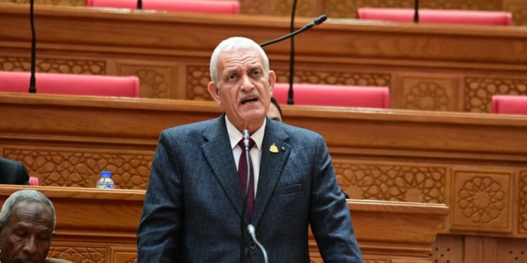 النائب عاطف المغاوري عن تعديلات الضريبة علي الدخل: اللي يتلسع من الشوربة ينفخ في الزبادي